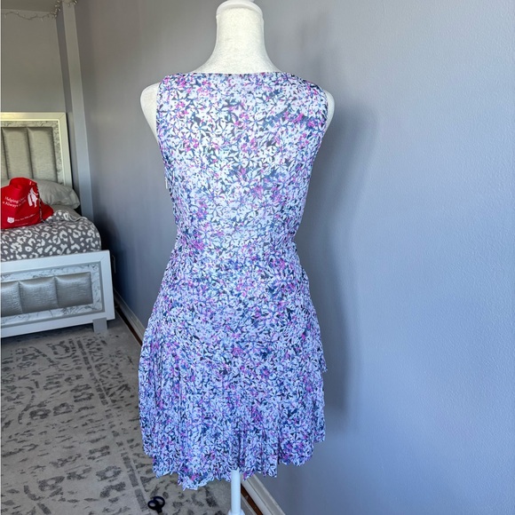 Banana Republic Floral V Sleeveless Mini Dress - Picture 3 of 8